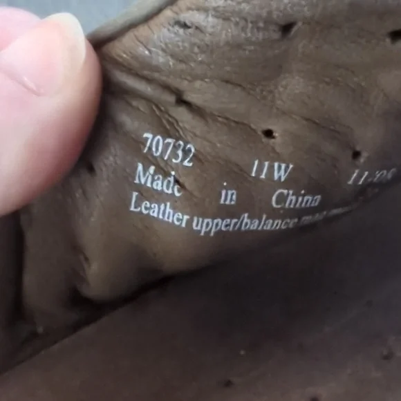 Unstructured Sandals By Clarks - Picture 6 of 6